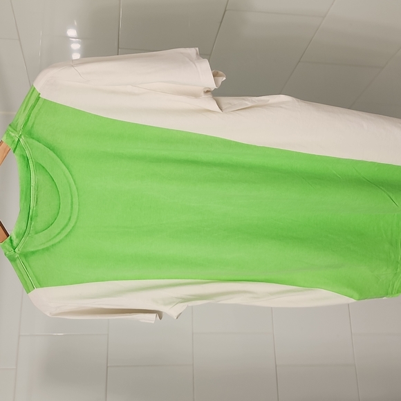 Prada T-Shirt (White/Neon Green, L) - Picture 5 of 7